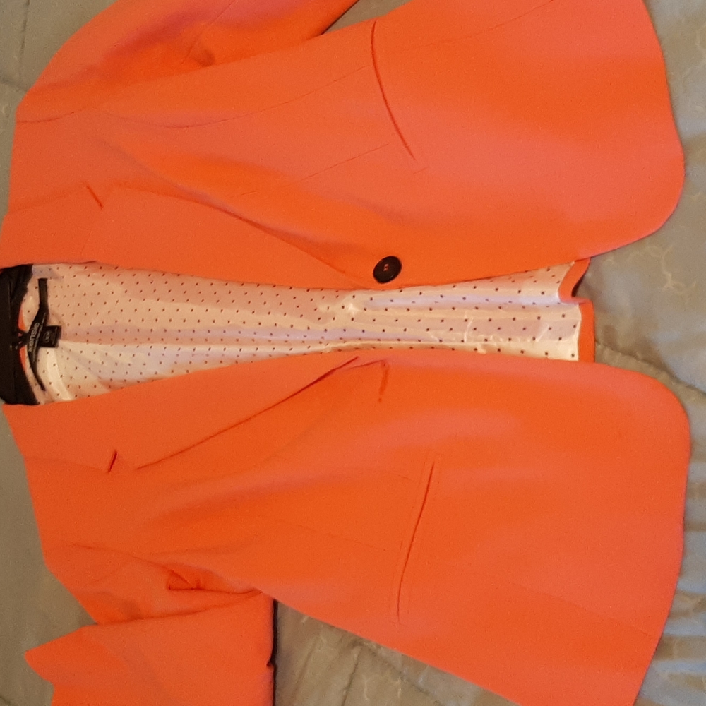 Kensie women blazer size xs  never used